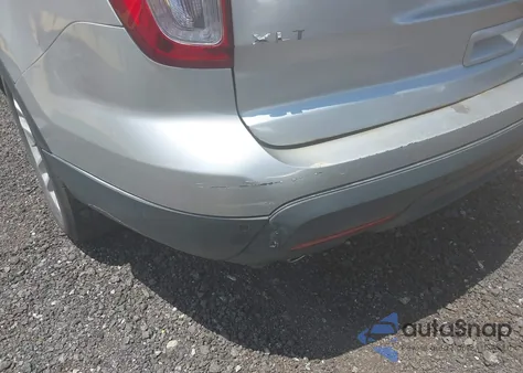 2013 Ford Explorer Xlt z USA, uszkodzony, nr VIN 1FM5K8D84DGA05919